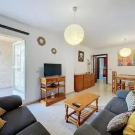 Charming 2-bedroom For Rent In Apartmán Cap-d'Ail